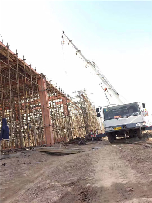 南涧吊车作业的安全注意事项有哪些？